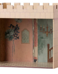 Maileg- Sala del Castello