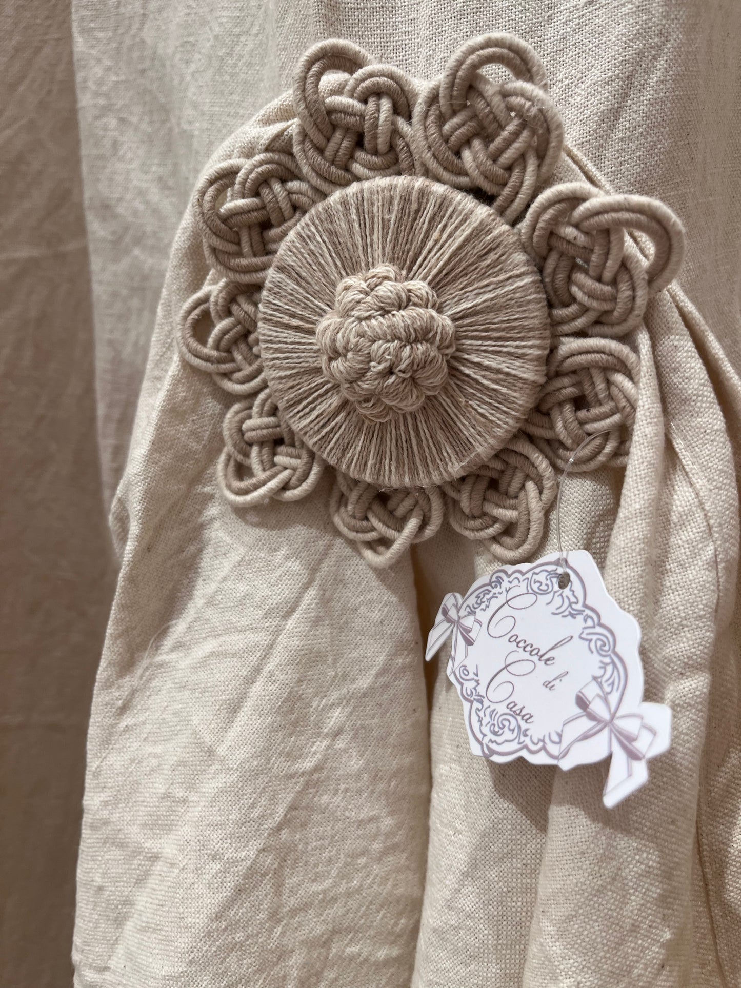 Coccole di Casa SET 2 NAPPETTE CON CALAMITA "FEBE" Bianco o Beige 10X1,5CM
