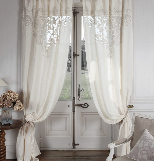 MATHILDE M. Tenda “Boudoir”