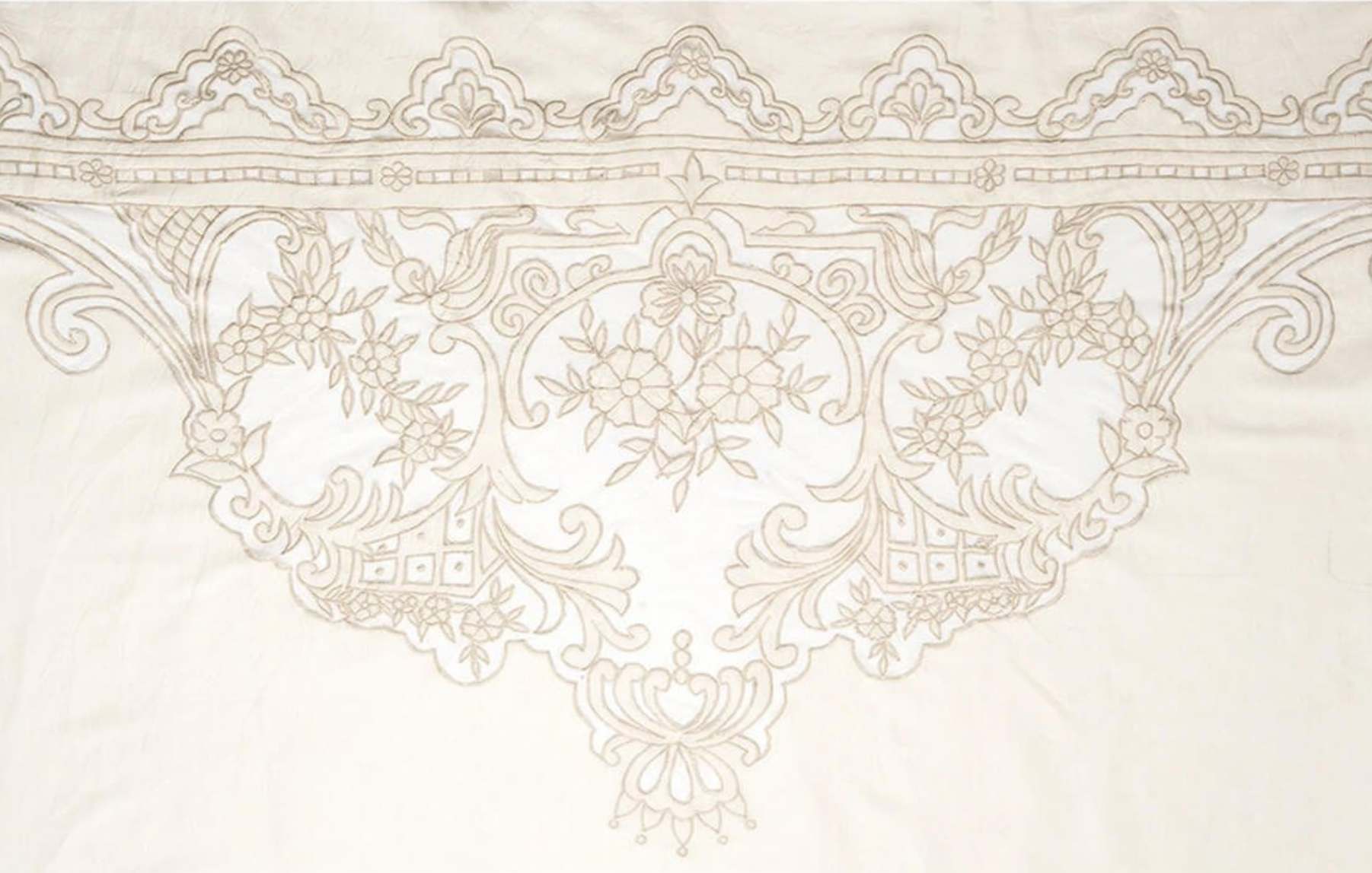 MATHILDE M. Tenda “Boudoir”