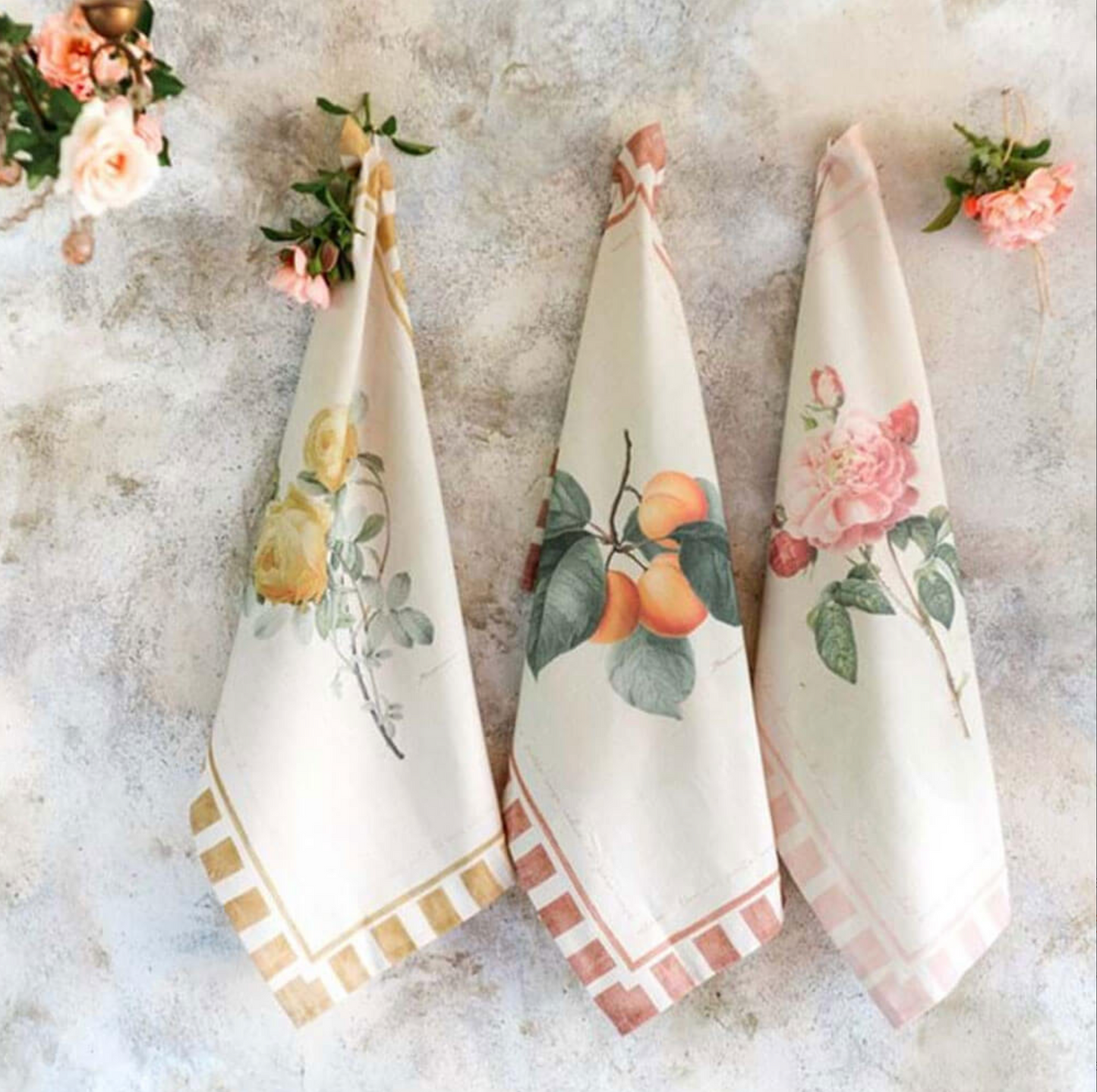 BLANC MARICLÒ Strofinaccio L'orto "Rose Gialle"