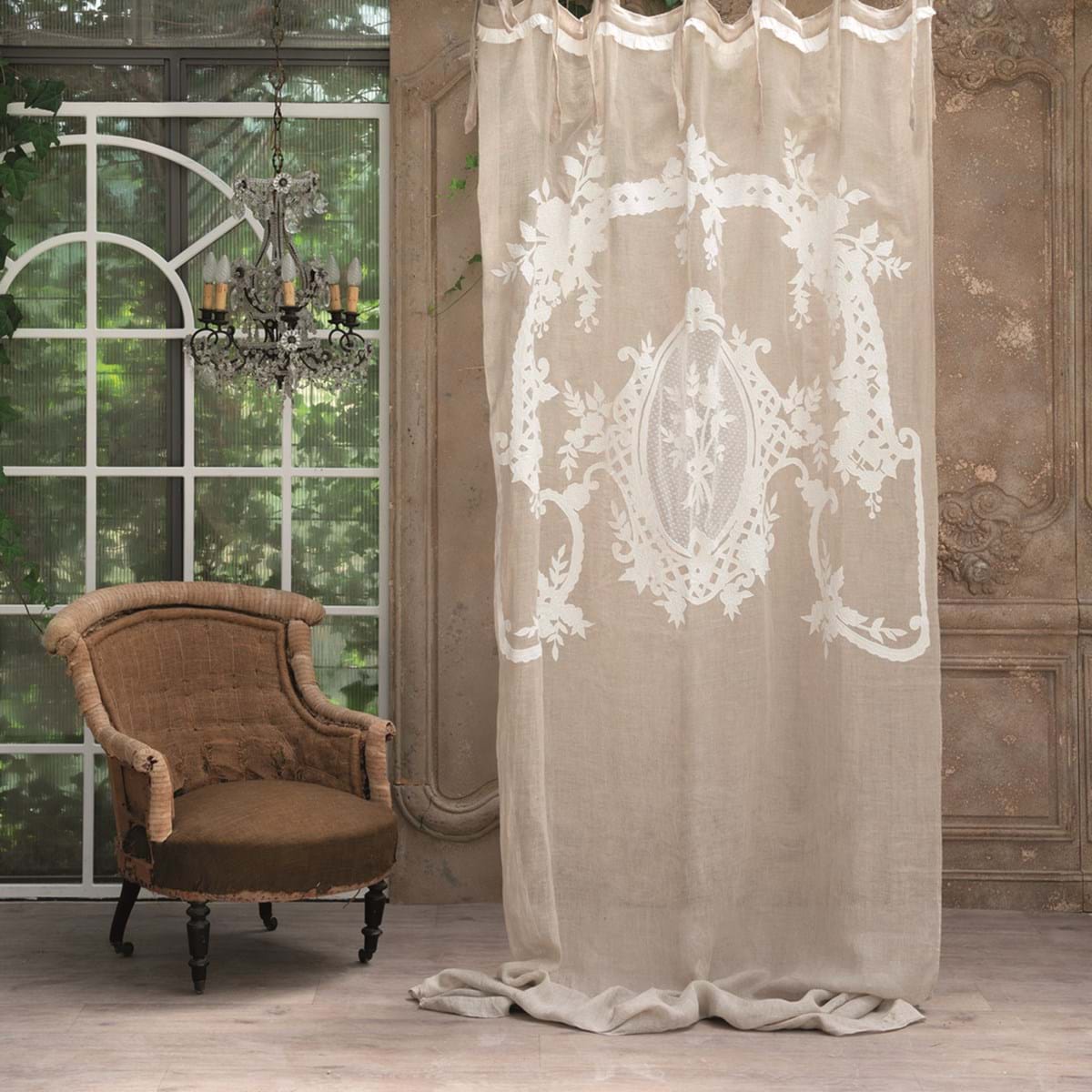 tenda Blanc Mariclò tortora lino e ricamo
